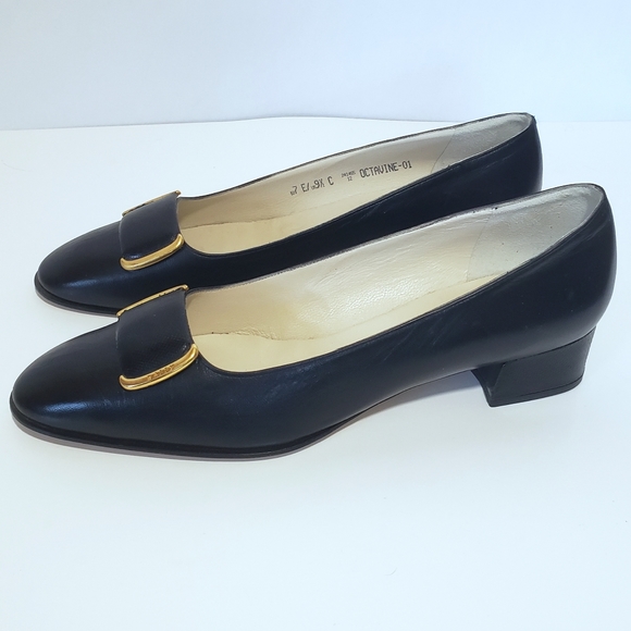Bally Black Leather Gold Tone Buckle Toe 1.5" Block Heel Size 9.5